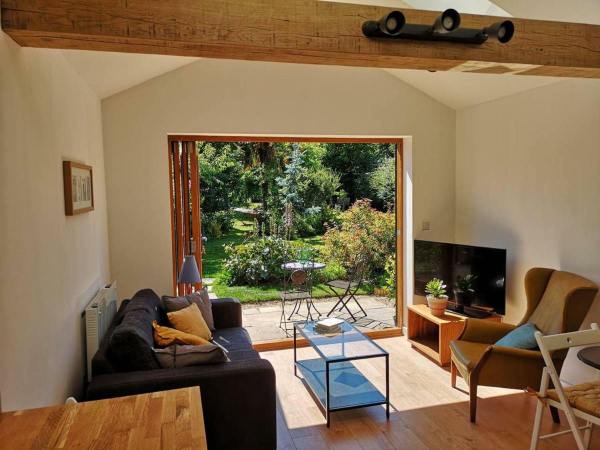 The Bird House At Woodburn Cottage Dedham Eksteriør bilde